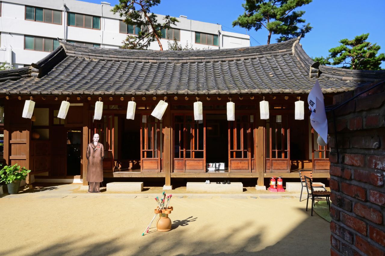 서상돈 고택 — 국채보상운동을 이끈 이의 옛집이 이상화 고택과 나란히 선다