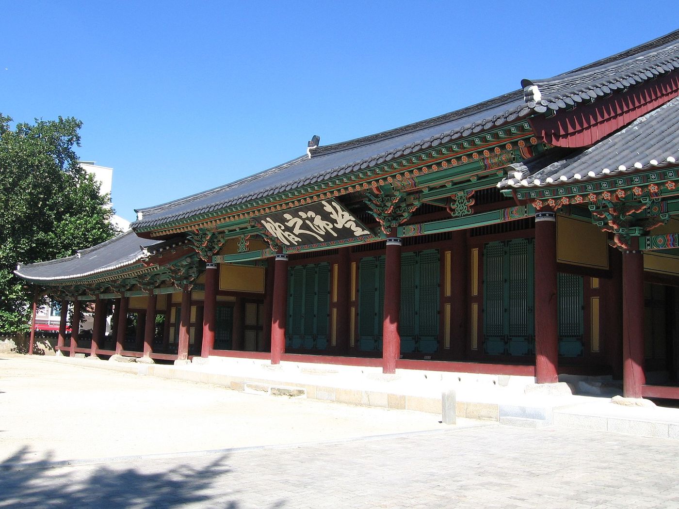 전주객사(풍패지관) — 객리단길이라는 이름이 비롯된 옛 객사 건물