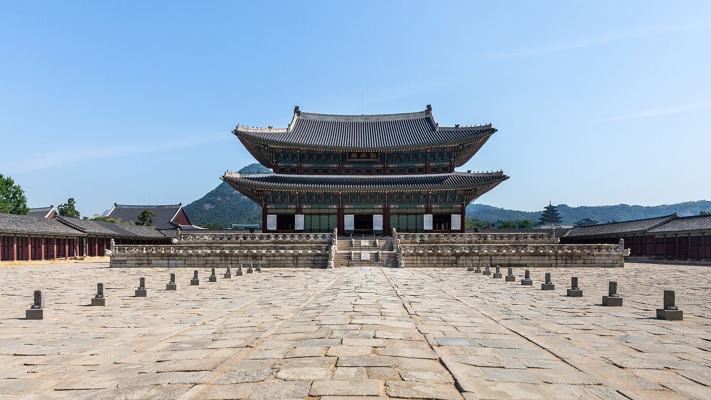 경복궁 근정전 — 너른 마당 끝에 자리한 가장 크고 상징적인 정전